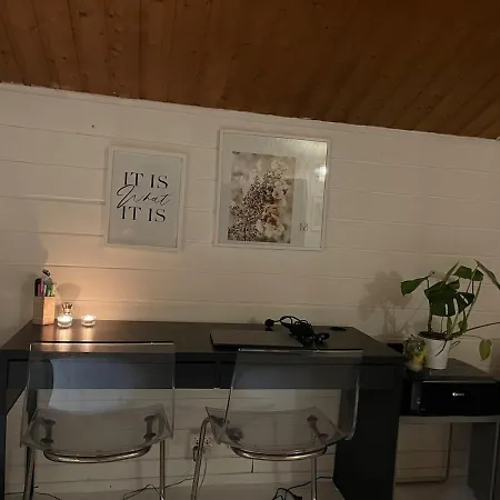 Apartment Charming House With Parking Stavanger