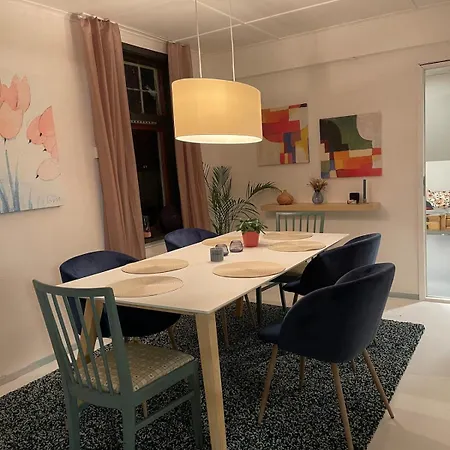 Διαμέρισμα Charming House With Parking Στάβανγκερ