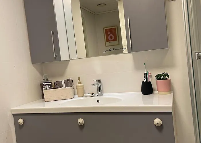 Charming House With Parking Apartament *