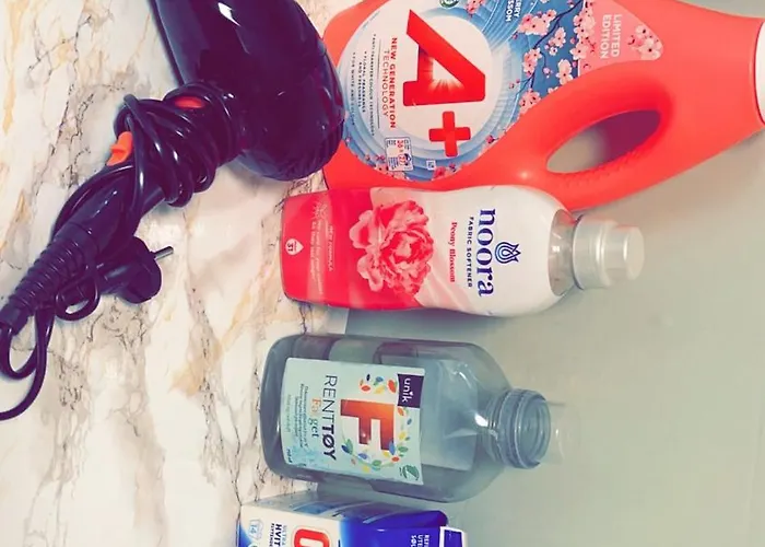 Charming House With Parking Lägenhet